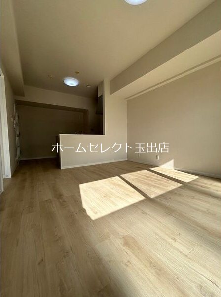 パークモダン住之江公園の居間写真