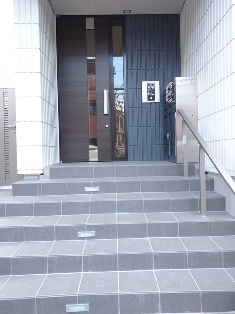 エントランス　★エントランス★