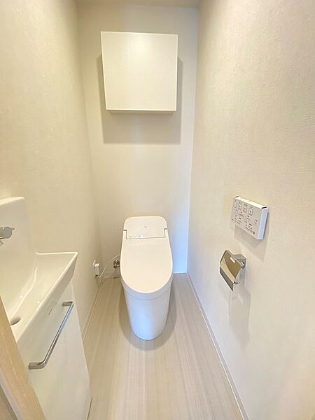 トイレ　ゆったりとした空間のトイレです