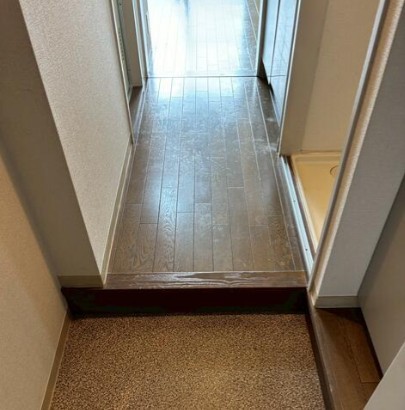 玄関　玄関部分