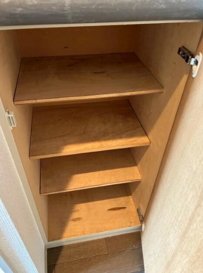 収納　シューズボックス