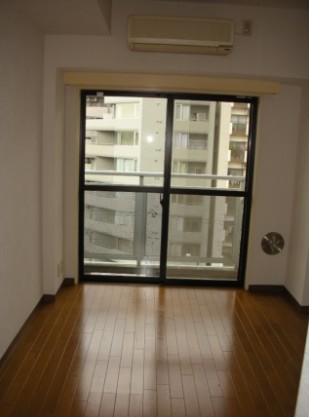 居室・リビング　室内の様子は