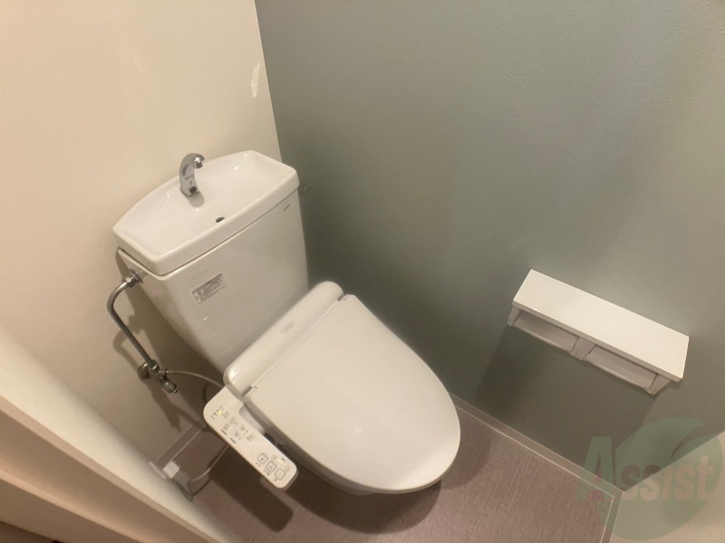 トイレ　こちらはトイレです。清潔感があり、安心して使用できます。