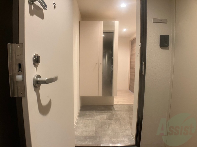 玄関　玄関の様子です。明るい印象ですね。気分もあがりそう。