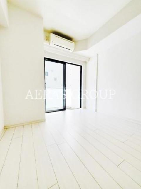 居室・リビング　同仕様写真