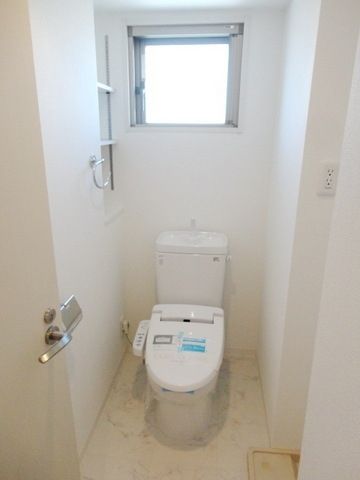 トイレ　★ウォシュレット★