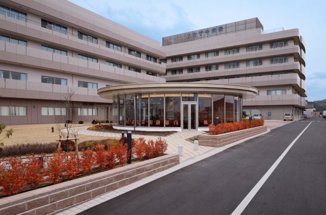 病院　社会医療法人三栄会ツカザキ病院（病院）まで824m