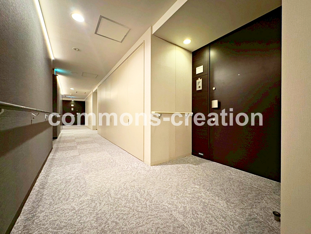 銀行　東日本銀行赤坂支店（銀行）まで196m