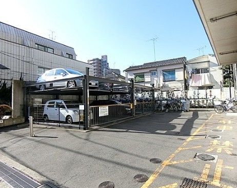 駐車場　空き状況はお問い合わせください