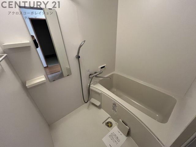 バス・シャワールーム　シンプルで清潔な浴室です！