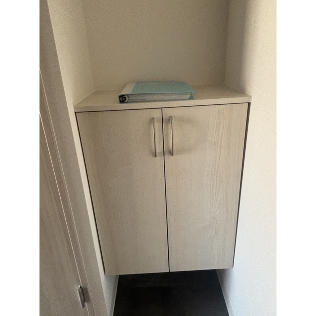 玄関　シューズボックス