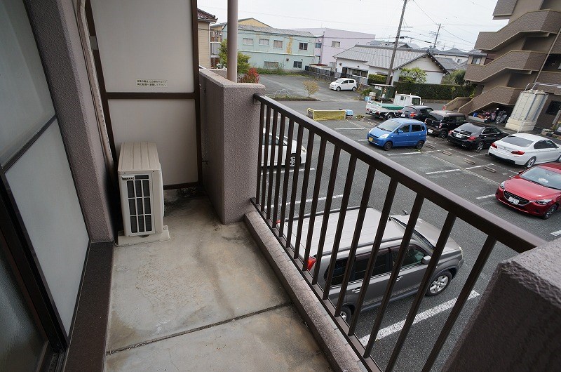 バルコニー　別部屋の内装写真です。