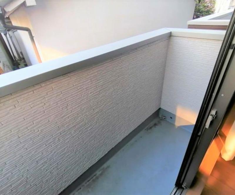 バルコニー　同施工会社施工物件の参考写真になります※現況優先