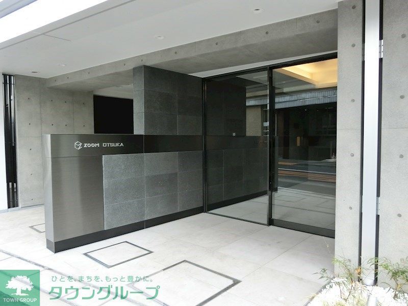 エントランス　エントランス