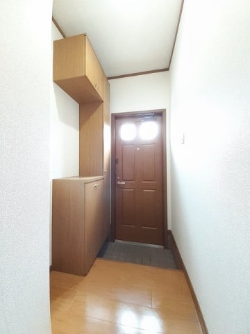 玄関　シンプルで使いやすい玄関です