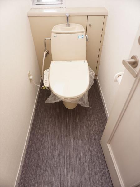 トイレ　トイレ