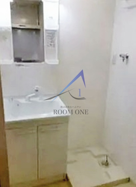 洗面設備　洗面台です。