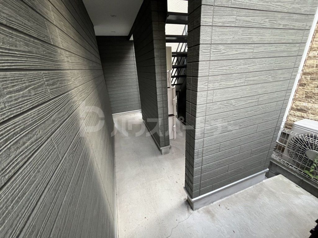 ロビー　バルコニー