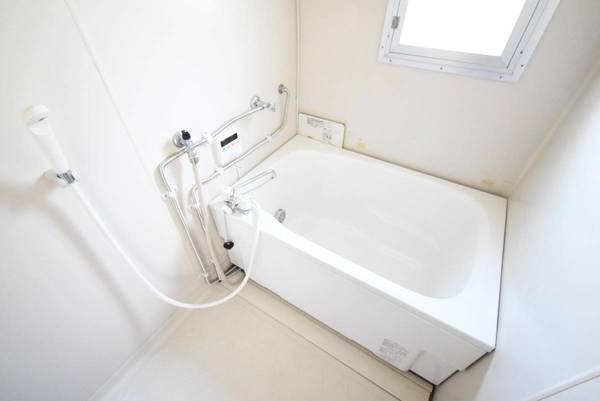 バス・シャワールーム　ビレッジハウスの同一物件・同一タイプの間取りの写真です