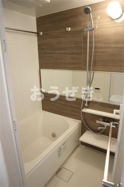 バス・シャワールーム　※同仕様参考写真