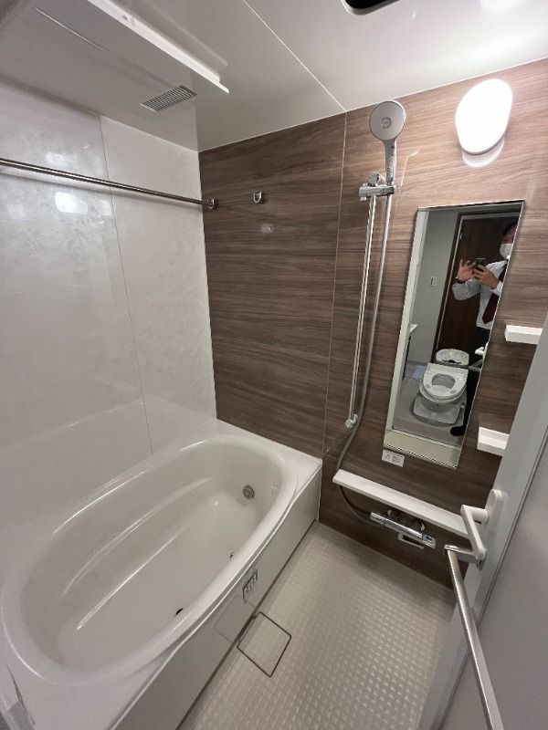 バス・シャワールーム