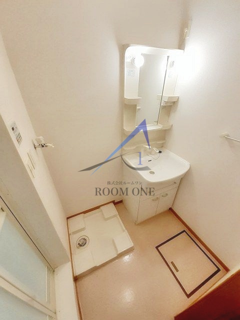 洗面設備　洗面台です。