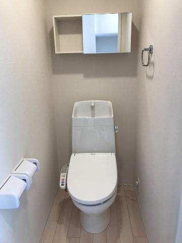 トイレ　トイレ