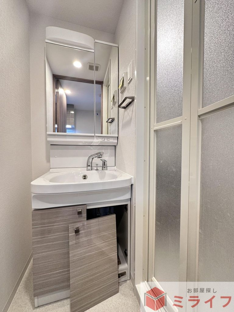 洗面設備　同建物・同仕様イメージ