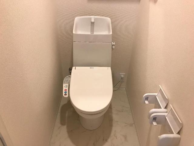 トイレ　トイレ