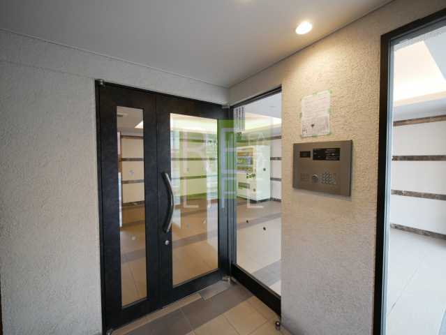 エントランス　レオーネ上野入谷