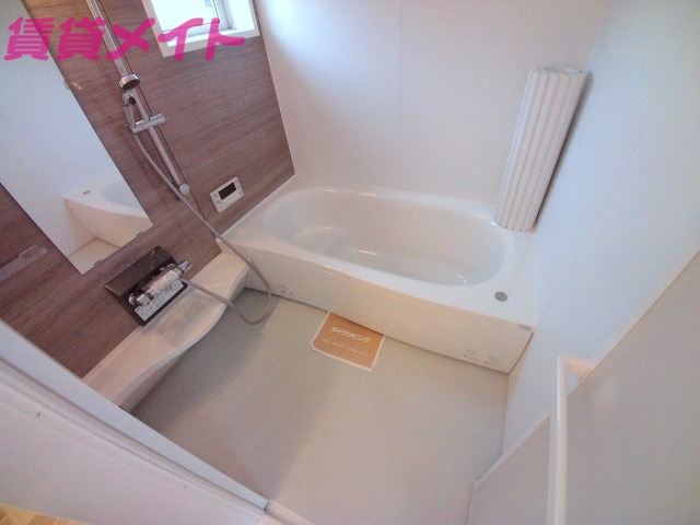 バス・シャワールーム　同物件別室反転タイプ画像