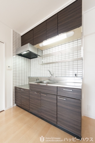 キッチン　退去予定の為現状を優先します。