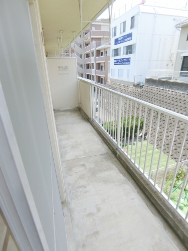 バルコニー　別号室の写真です。現状を優先します。