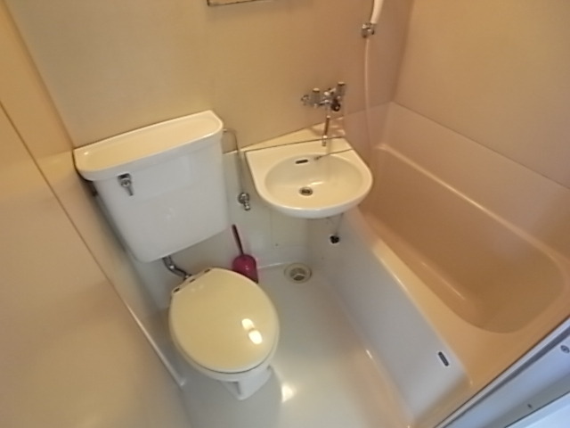 バス・シャワールーム　バスルーム