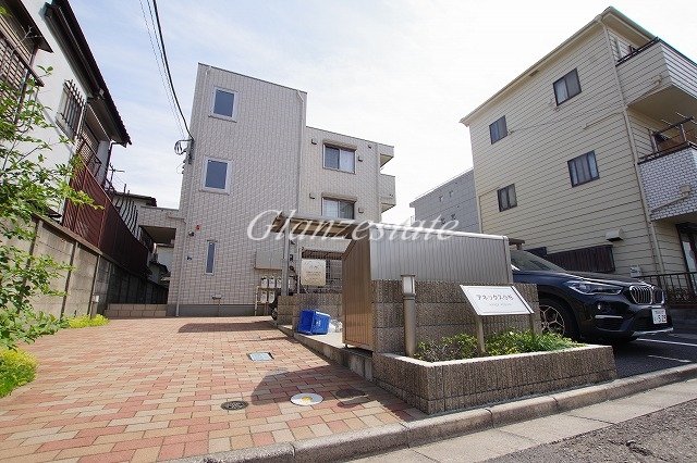 建物外観　☆スタイリッシュな外観☆