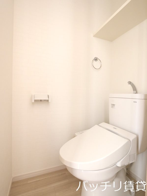 トイレ　画像は同シリーズ参考画像の為、現況を優先いたします。