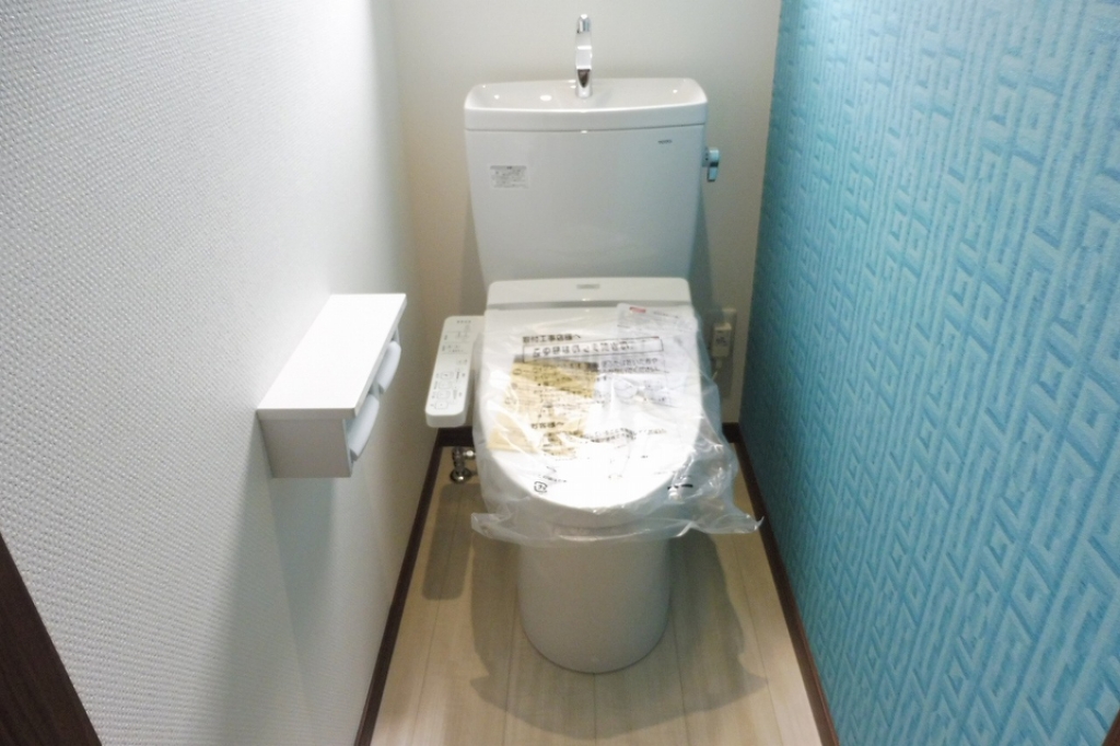 トイレ　トイレ