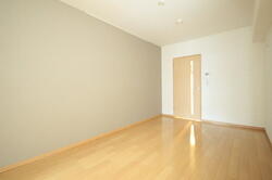 居室・リビング　302号室洋室