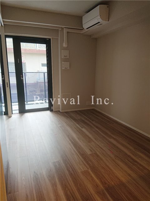 居室・リビング　開放感あるリビング空間です