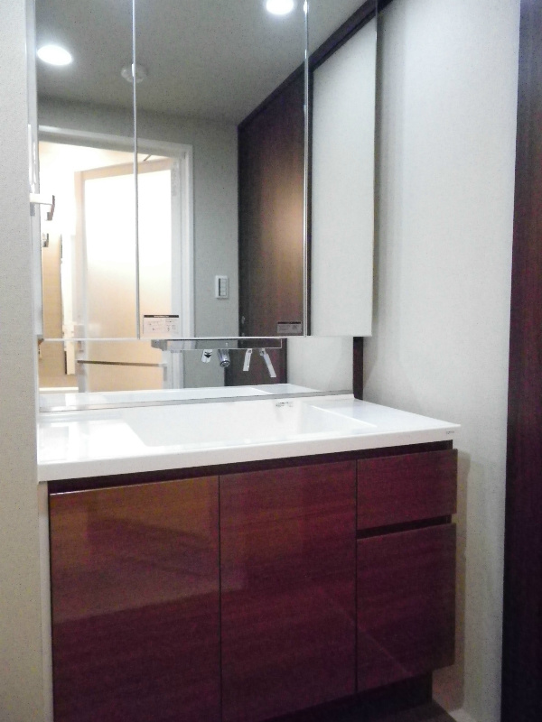 洗面設備　独立洗面台