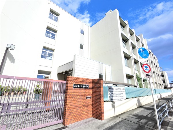 小学校　大阪市立歌島小学校（小学校）まで316m