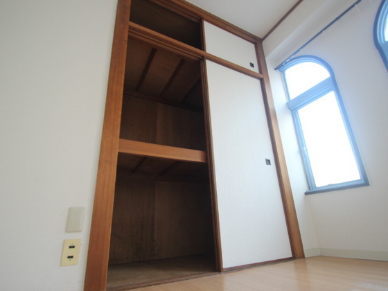 収納　※掲載写真は同マンション別部屋参考写真となります。