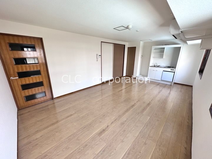 居室・リビング　同仕様部屋写真