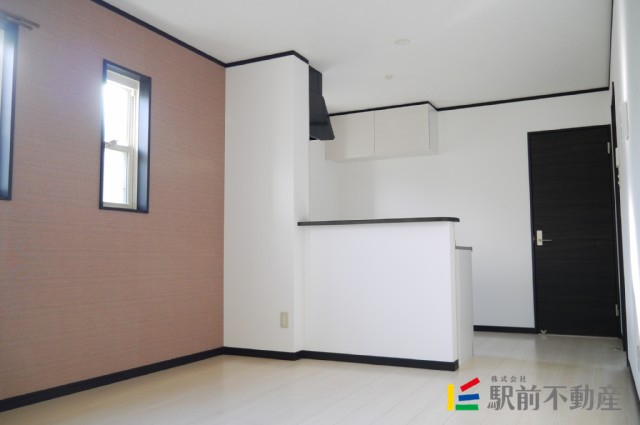 居室・リビング　日当たり良好です！