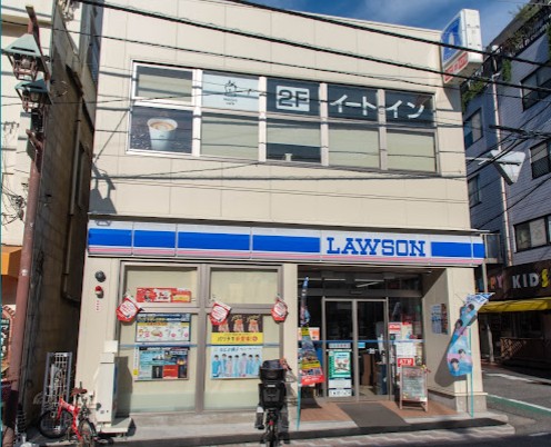 コンビニ　ローソン荒川東尾久三丁目店（コンビニ）まで331m