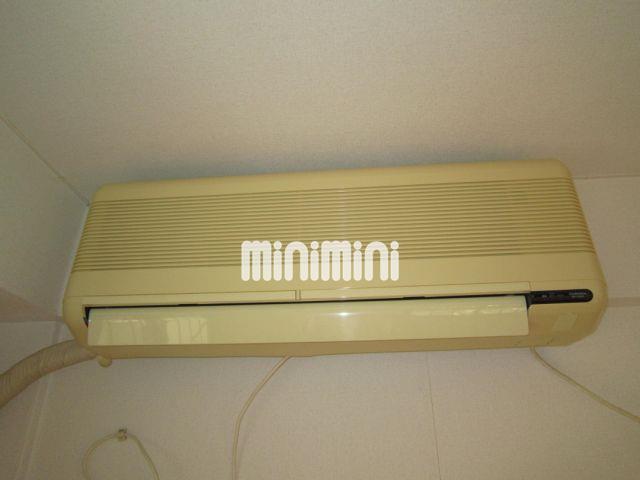 その他設備　エアコンついてます