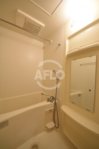 バス・シャワールーム　エステムプラザ梅田扇町公園パークランド　浴室