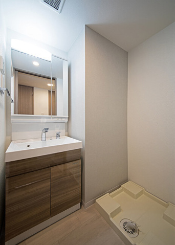 洗面設備　※別号室の写真です