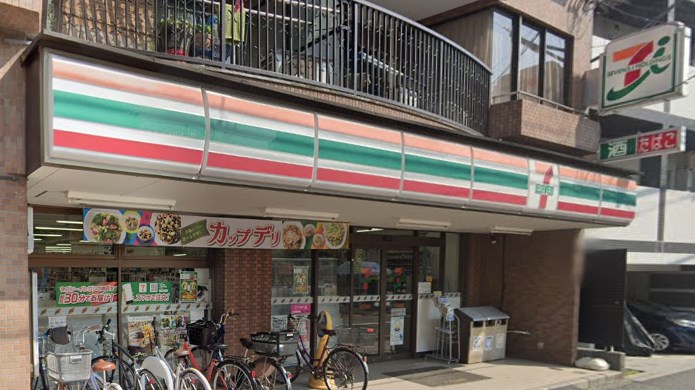 コンビニ　セブンイレブン 都立文京高校前店（コンビニ）まで355m