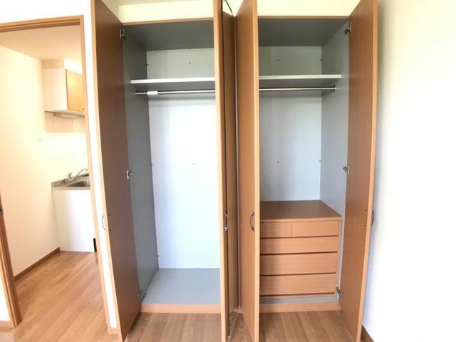 収納　クローバービル